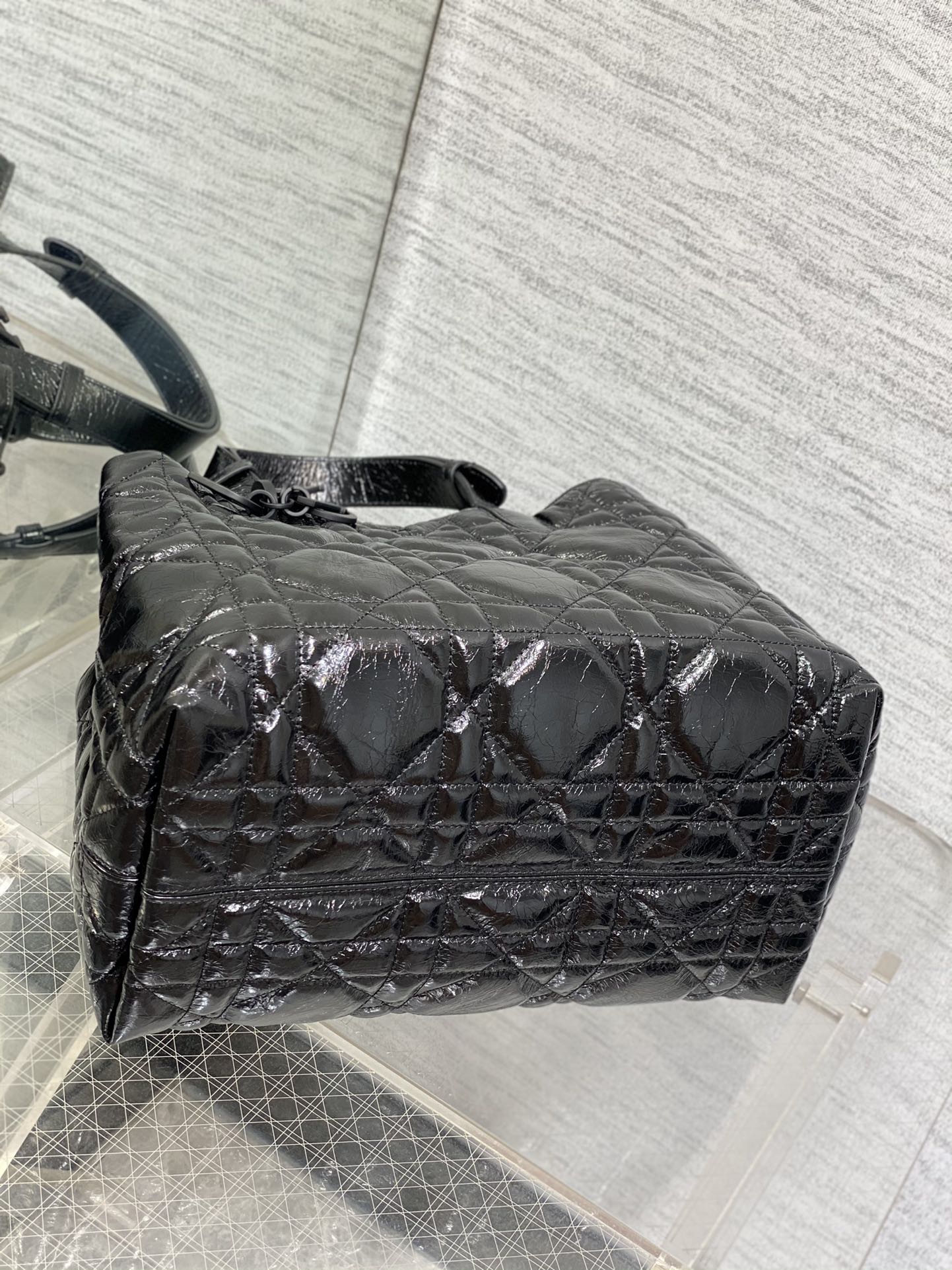 Medium Dior Toujours Bag Black Macrocannage Crinkled Calfskin